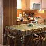 Le Zen-grand Jardin-climatisation-spa-bbq-parking Gratuit Feriehus *