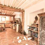 Le Zen-grand Jardin-climatisation-spa-bbq-parking Gratuit Feriehus *